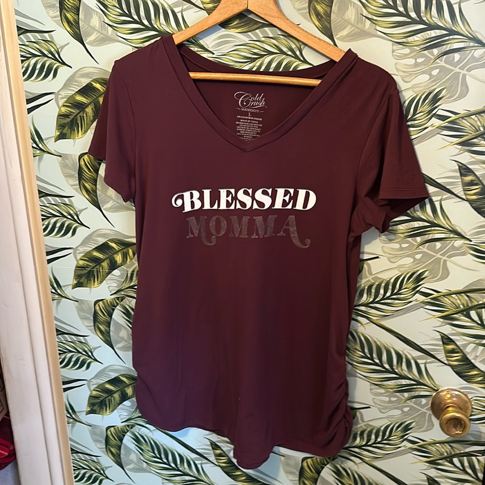 HH3 red t shirt w/ blessed momma in lettering Gold rush maternity Large L